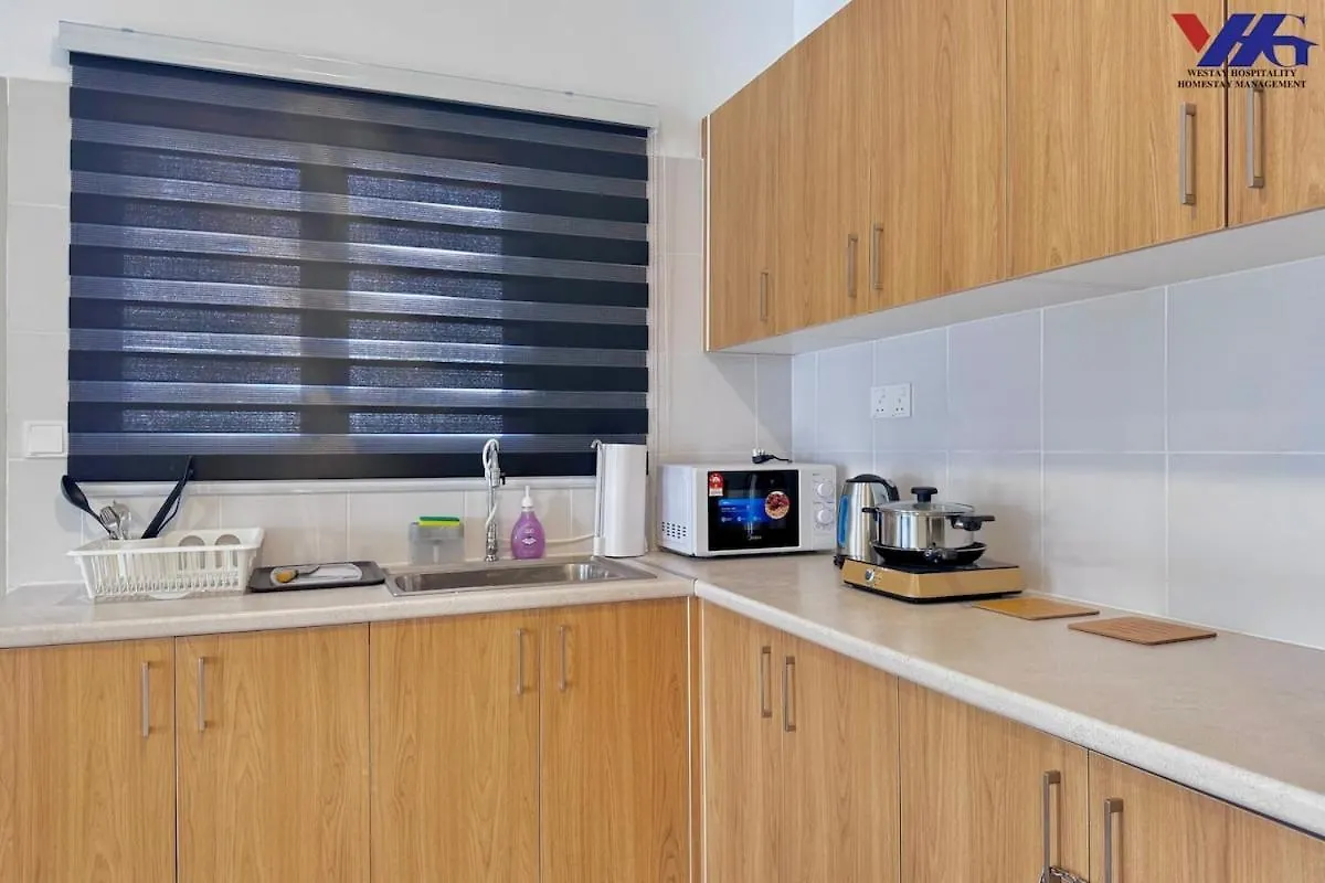 Apartment Arena Designer Suite 3Br Klia Sepang
